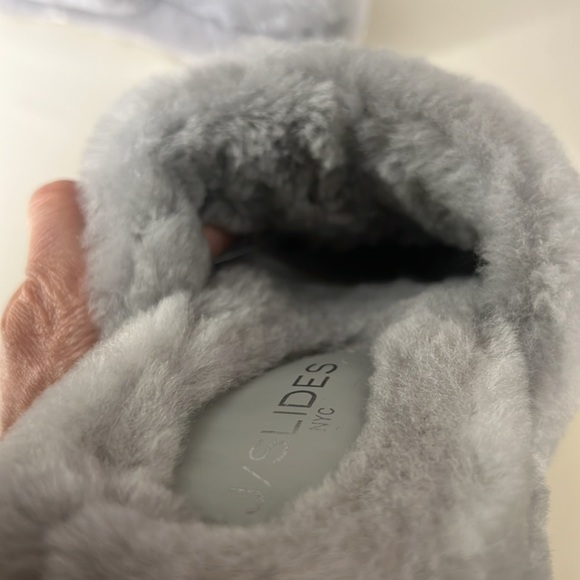 BRAND NEW J/SLIDES Brooke Grey 100% WOOL SHEARLING Platform Buckled Slides 7 - Picture 8 of 15